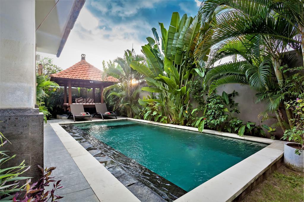 Rumah Indah Villa Seminyak Esterno foto