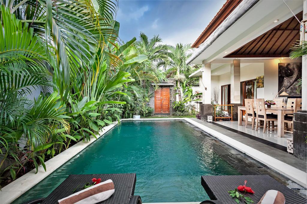 Rumah Indah Villa Seminyak Esterno foto